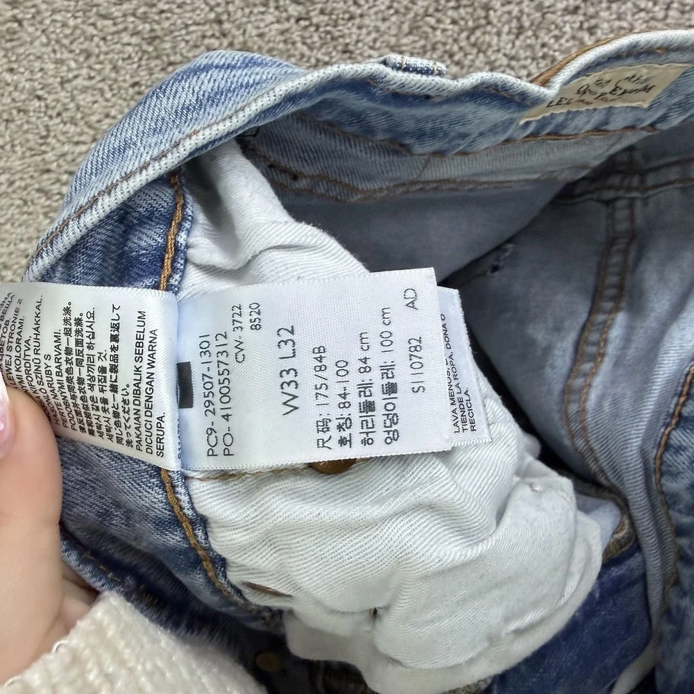 Levis levis 502